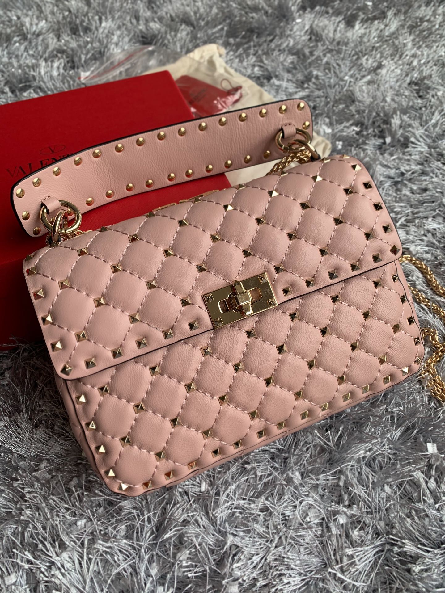 Valentino Garavani Rockstud Spike Medium Chain Bag in Pink Supple Lambskin Nappa